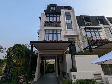 Dijual Rumah Melrose Rose 6x14 Jakarta Barat