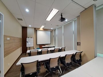 Sewa ruang kantor Furnished di 18 Office Park, Tb simatupang Jakarta Selatan