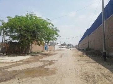 VENDO LOCAL IMPONENTE LOCAL INDUSTRIAL AV. CHILLON - CHACRA CERRO COMAS