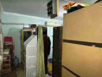 Dijual rumah Dengan Fasilitas Carport Perumnas klender Jakarta Tumur