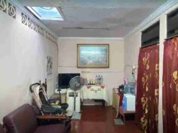 Dijual rumah Dengan Fasilitas Carport Perumnas klender Jakarta Tumur