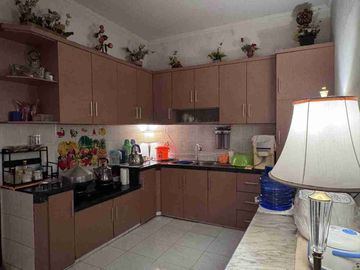 Rumah 3 Lantai Jl Sutrisno Medan