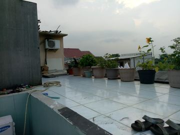 DIJUAL Rumah 2 Lantai dengan Lingkungan Nyaman dan Strategis di Perumahan Malaka Permai, Rorotan, Cilincing, Jakarta Utara