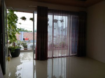 DIJUAL Rumah 2 Lantai dengan Lingkungan Nyaman dan Strategis di Perumahan Malaka Permai, Rorotan, Cilincing, Jakarta Utara