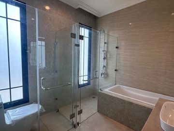 FOR RENT – Rumah Jasmia | Premium & Hoek