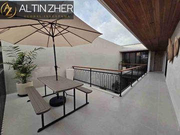 LEASE HOLD!! VILA MOERN PANTAI BERAWA CANGGU