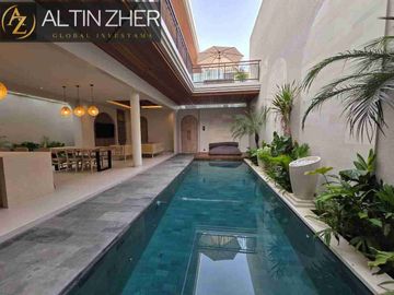 LEASE HOLD!! VILA MOERN PANTAI BERAWA CANGGU