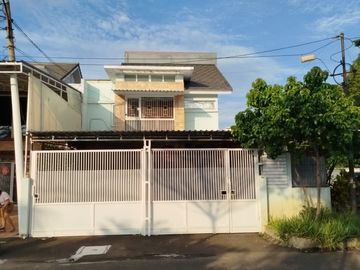 Dijual Rumah di Perumahan Golden Palm Residence Kalideres