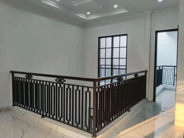 DIJUAL RUMAH SIAP HUNI DI KAVLING DKI PONDOK KELAPA | 4 KT | SHM & IMB