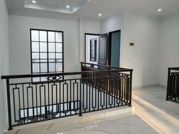 DIJUAL RUMAH SIAP HUNI DI KAVLING DKI PONDOK KELAPA | 4 KT | SHM & IMB