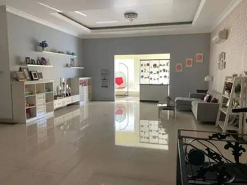 DIJUAL RUMAH MEWAH + KOLAM RENANG DI PONDOK KELAPA | LT 560 m² | 6 KT
