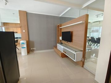 Disewakan Apartement Sudirman Park Mid Floor 2BR FF
