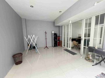 Rumah Dijual Green Orchid Malang 2 Lantai Siap Huni