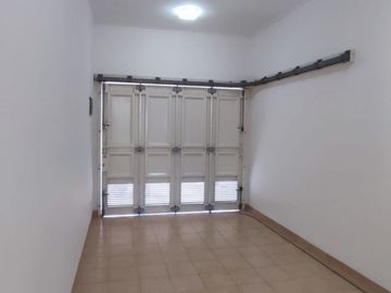 Rumah Siap Huni Nyaman di Gading Serpong Dekat UMN