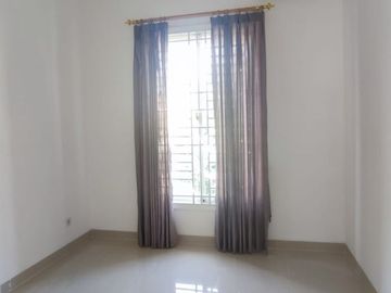 Rumah Siap Huni Nyaman di Gading Serpong Dekat UMN
