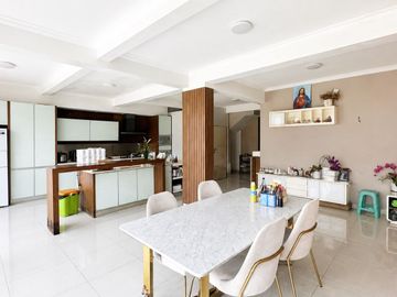 DISEWAKAN / DIJUAL – Royale Springhill Golf Residence, Kemayoran