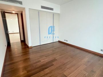 Two Roxas Triangle 3BR for RENT