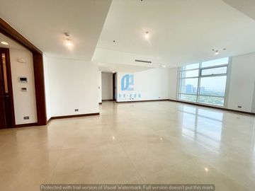 Two Roxas Triangle 3BR for RENT