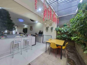 Dijual Rumah semi furnished siap huni dalam Cluster Central Park, Galaxy Bekasi