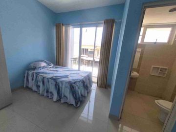 Dijual Rumah semi furnished siap huni dalam Cluster Central Park, Galaxy Bekasi