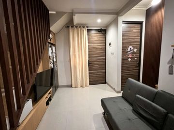 Rumah Cantik Modern LT 66 m2 3KT Kitchen Set Smart Home Siap Huni! - Sawah Lama Ciputat Tangerang Selatan