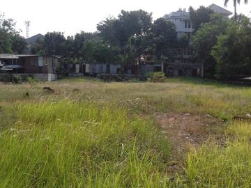 Tanah Komersial Jl. Wolter Monginsidi, Kebayoran Baru, Jakarta Selatan