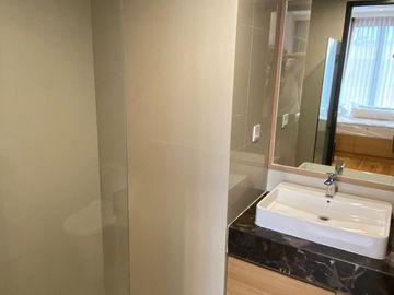 Disewakan Apartemen Sudirman Hill Furnish Bagus Hadap Scbd