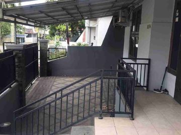 rumah cantik minimalis di wika siap huni