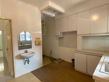 Dijual Rumah Semi Furnished Hadap Utara Siap Huni di Sutera Elok Alam Sutera