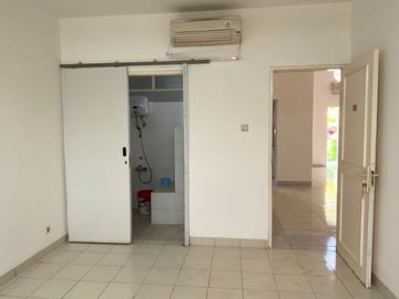 Dijual Rumah Semi Furnished Hadap Utara Siap Huni di Sutera Elok Alam Sutera