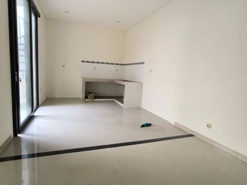 Ciamik Rumah Prambanan Residence Ada Taman Depan dan Belakang