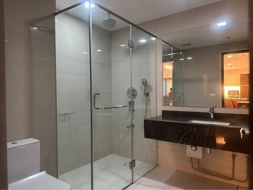 1BR Fully Furnished Condo for Rent at East Gallery Place BGC