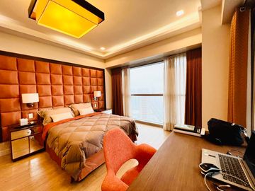 FOR RENT | 3-BR Fully Furnished Condo Unit