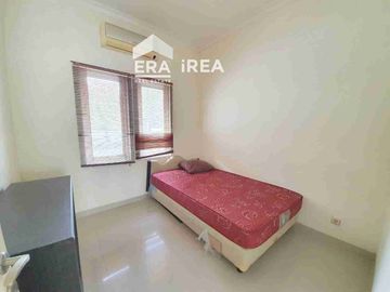 rumah disewakan solo barat di komplek  exclusive  di gonilan  kartasura