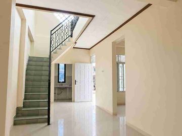 termurah rumah 2 lantai di pondok ungu permai bekasi