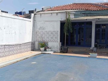 DIJUAL/SEWA RUMAH
STRATEGIS, TERMURAH
KEMANG Jakarta Selatan