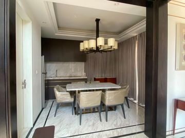 Sewa Rumah Fully Furnished 3 Lantai di Cluster Asya Jakarta Garden City, Cakung – Siap Huni & Elegan! 007