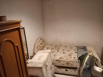 Rumah Mewah Siap Huni 3 Lantai – 4+1 KT, Full Furnished di Permata Regency Kembangan
