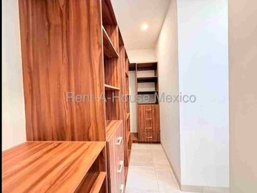 Renta Casa 3 Habitaciones con Amenidades Altos del Marques APT