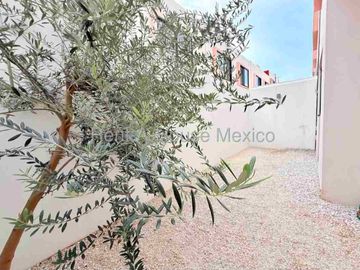 Renta Casa 3 Habitaciones con Amenidades Altos del Marques APT