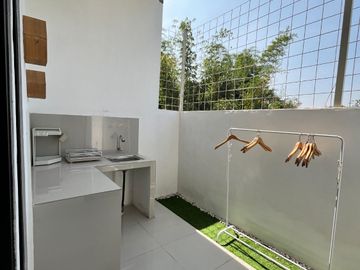 Jual Rumah Hunian di Kawasan Perumahan | 2 Kamar, DP 0%