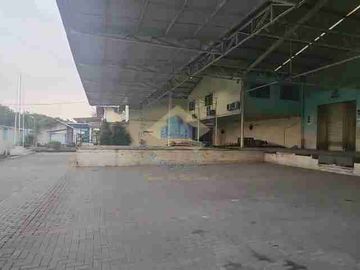 Pabrik Makanan di Jl Industri Kroncong, Priuk - Tangerang, Banten.
