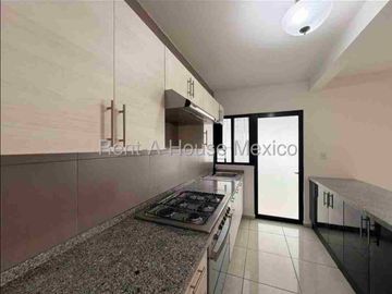 Renta de Casa 3 Habitaciones con Amenidades Valle de Juriquilla APT