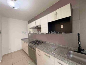 Renta de Casa 3 Habitaciones con Amenidades Valle de Juriquilla APT