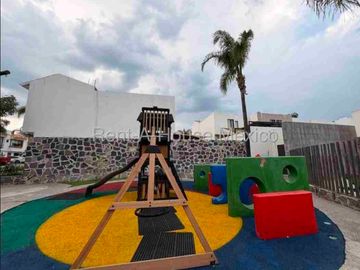 Renta de Casa 3 Habitaciones con Amenidades Valle de Juriquilla APT