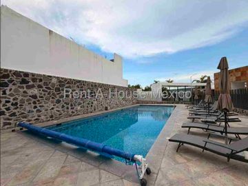 Renta de Casa 3 Habitaciones con Amenidades Valle de Juriquilla APT