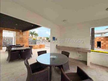 Renta de Casa 3 Habitaciones con Amenidades Valle de Juriquilla APT