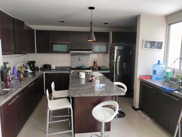 rento casa en residencial Victoria cerca periférico y universidad anahuac