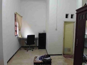 Villa Hook 344 m² Dekat Aston Inn Batu – 8 Kamar + View Gunung & Kota