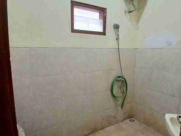 Villa Hook 344 m² Dekat Aston Inn Batu – 8 Kamar + View Gunung & Kota